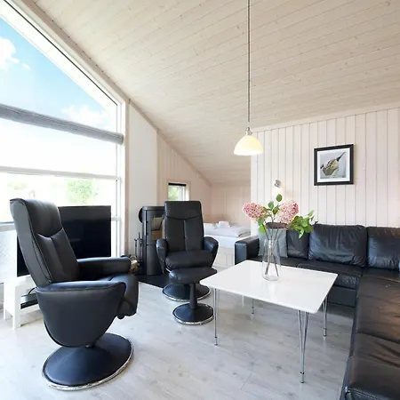 Geraeumiges Spa-retreat Fuer 8 Personen شقة *