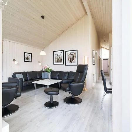 شقة Geraeumiges Spa-retreat Fuer 8 Personen *