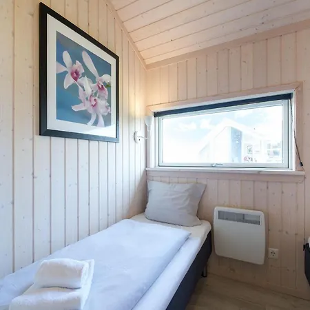 Geraeumiges Spa-retreat Fuer 8 Personen * Großenbrode