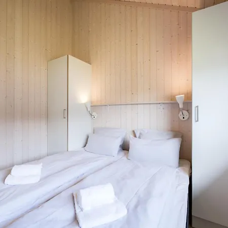 Geraeumiges Spa-retreat Fuer 8 Personen شقة