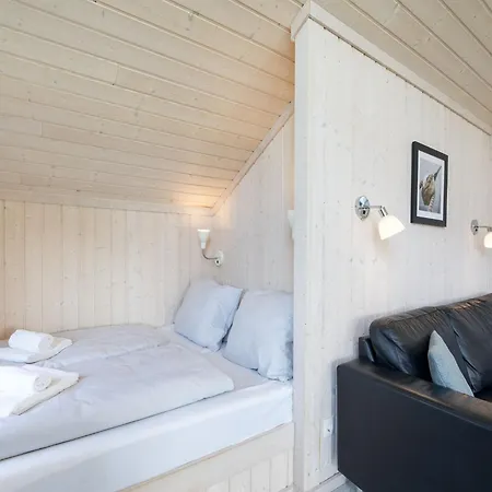 Geraeumiges Spa-retreat Fuer 8 Personen Lägenhet Großenbrode