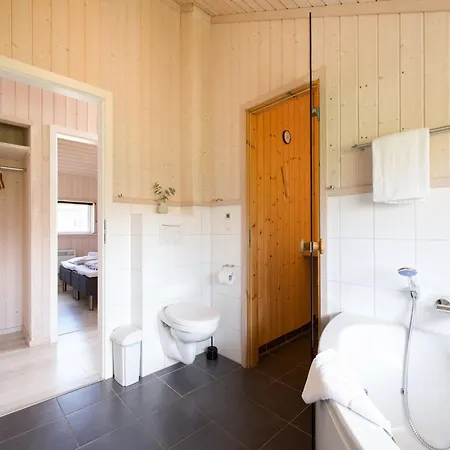 Lägenhet Geraeumiges Spa-retreat Fuer 8 Personen